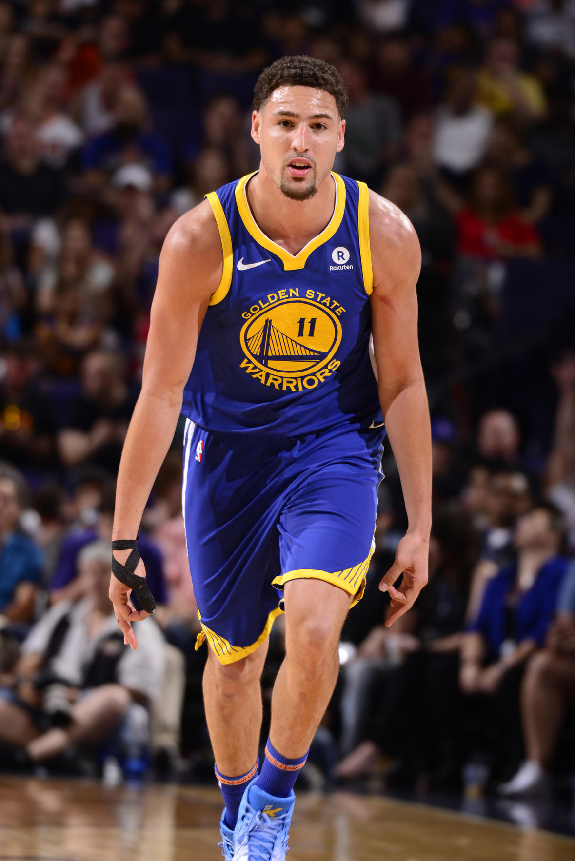 给出样本 给出样本