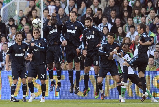 看吉鲁背身 看吉鲁背身