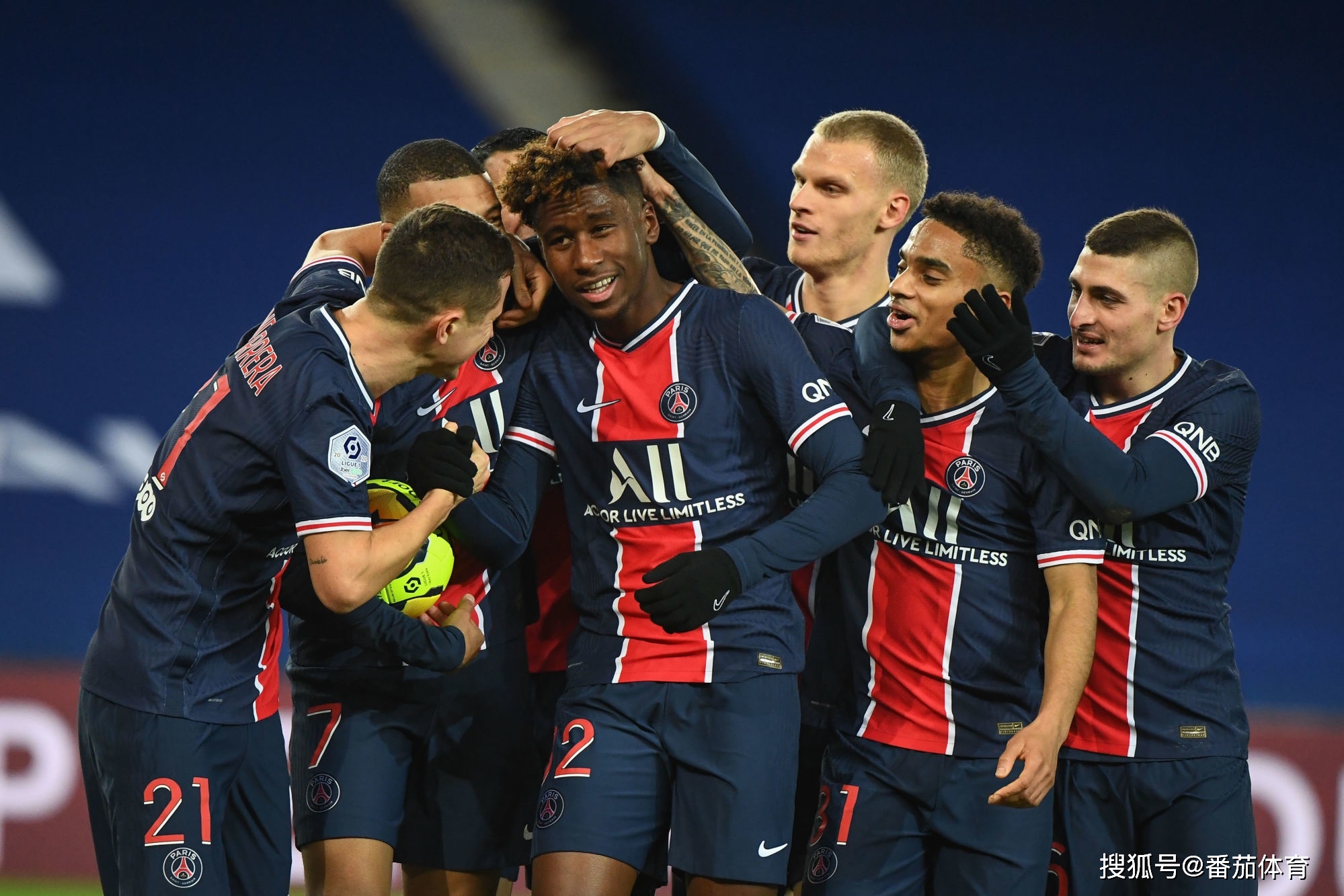 当一名身披 当一名身披