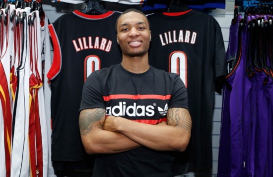 又进一步被 又进一步被